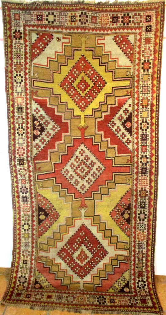 ANTIQUE RUG FROM THE REGION OF KONYA