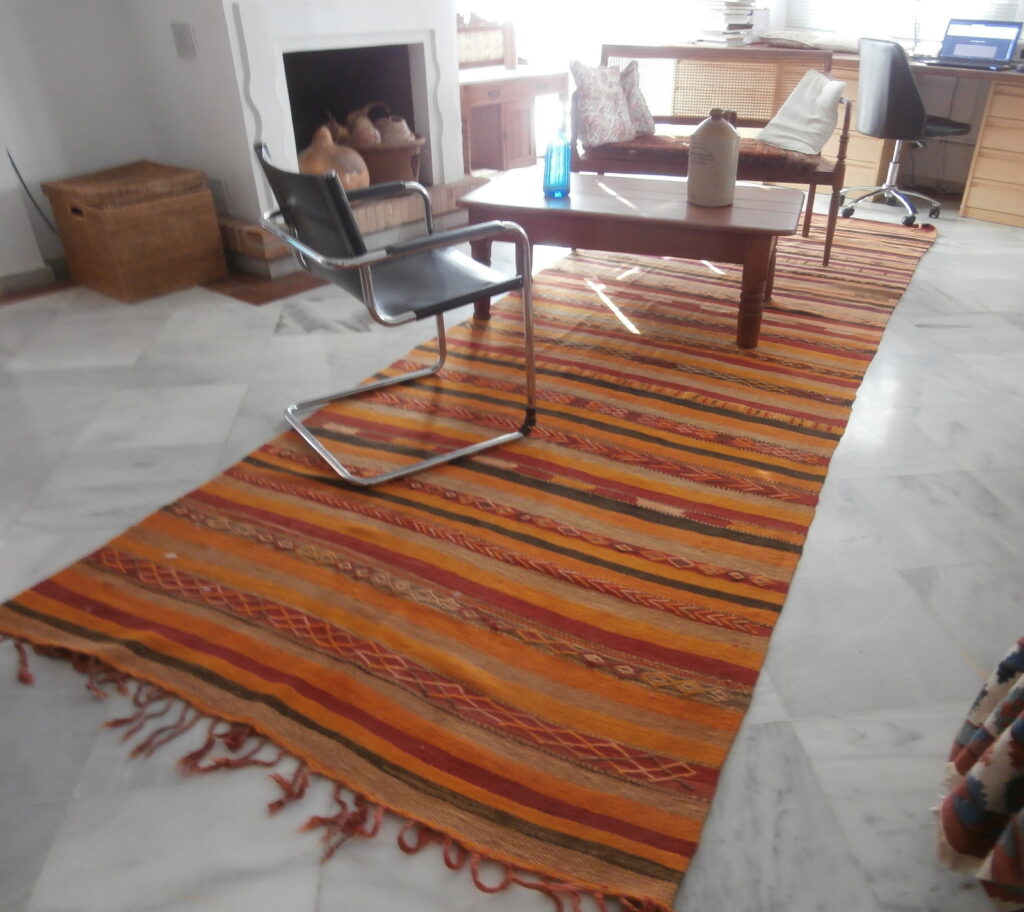 MOROCCAN BERBER MIDDLE ATLAS FLAT WEAVE.