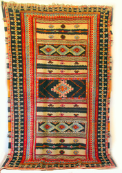 MOROCCAN BERBER MIXED TECHNIQUE RUG